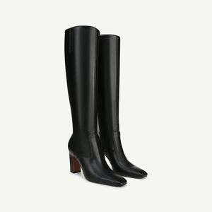 Elegant Black Knee-High Leather Boots